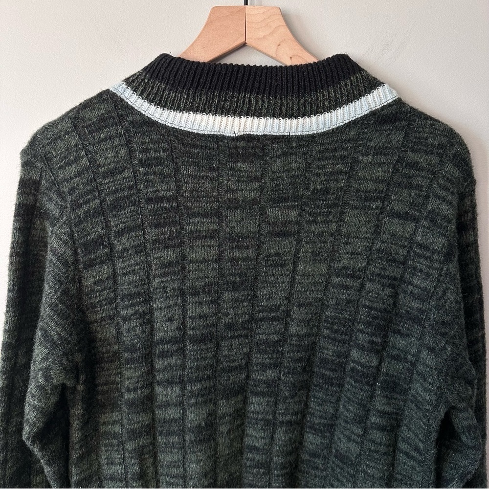 Milwaukee Knits Vintage 50s 60s  Sz M Wool Orlon Sweater Pockets Cricket Vneck - Picture 9 of 15